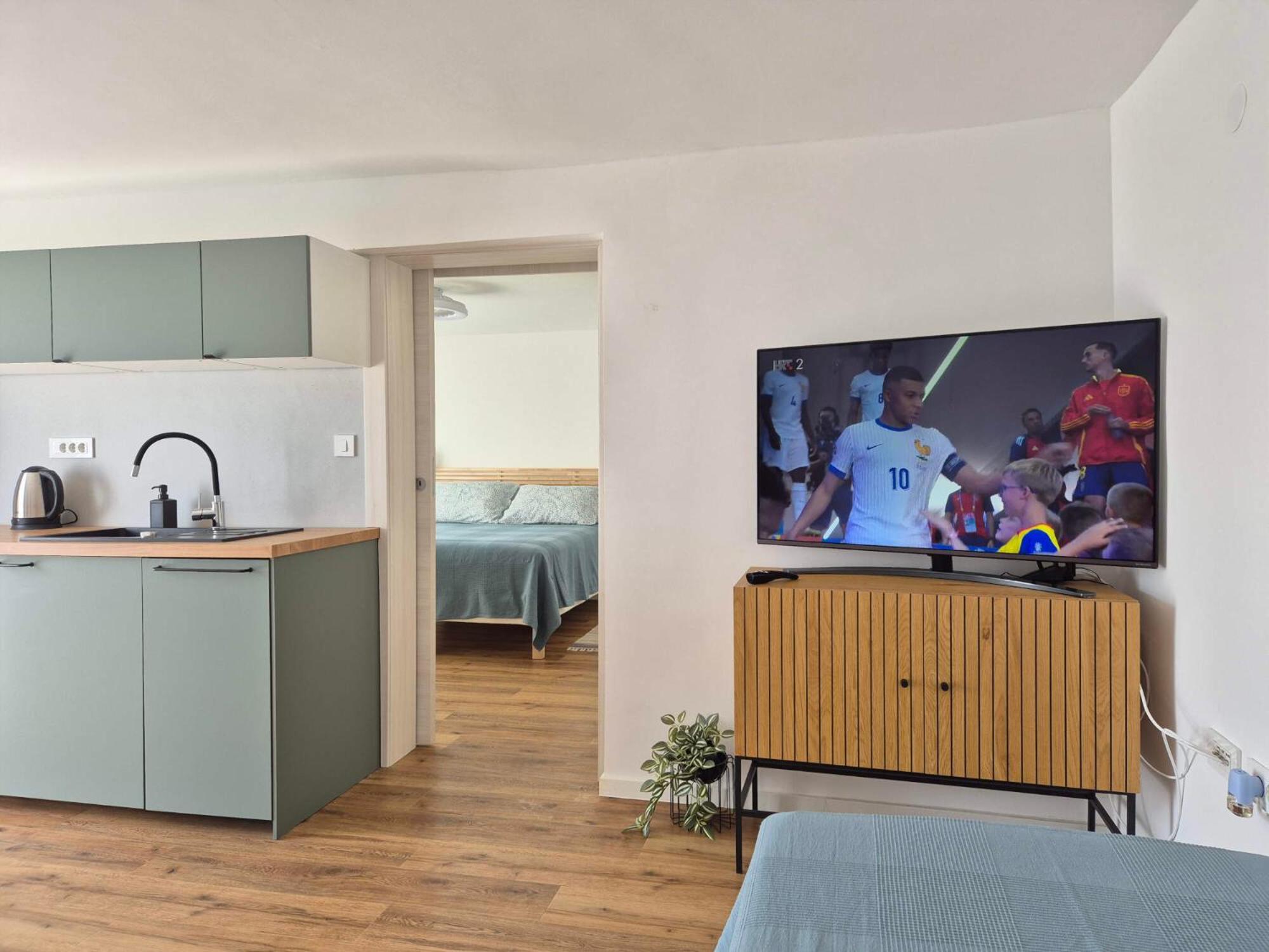 Apartments Marzic Паг Экстерьер фото