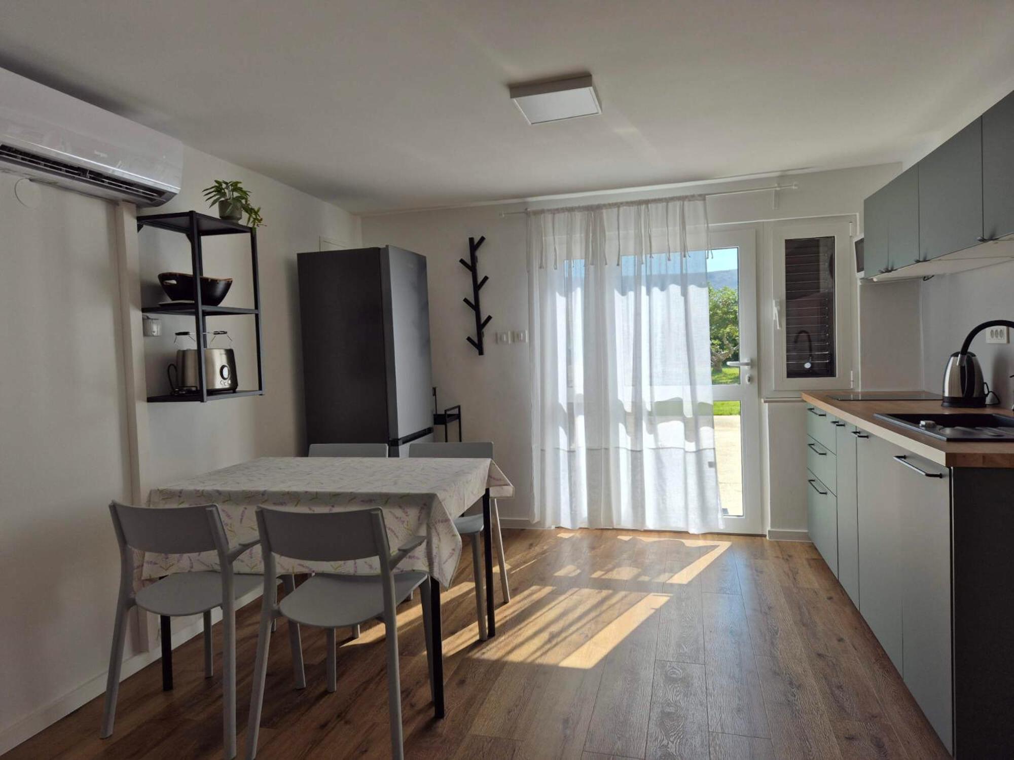 Apartments Marzic Паг Экстерьер фото