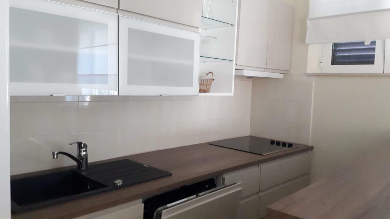 Apartments Marzic Паг Экстерьер фото
